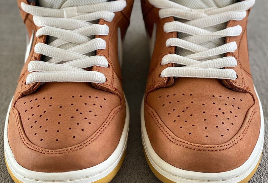 Nike,SB Dunk Low,Dark Russet,D Nike 把篮球做成鞋了!?新配色 SB Dunk Low 实物曝光! Nike,SB Dunk Low,Dark Russet,D Nike 把篮球做成鞋了!?新配色 SB Dunk Low 实物曝光!