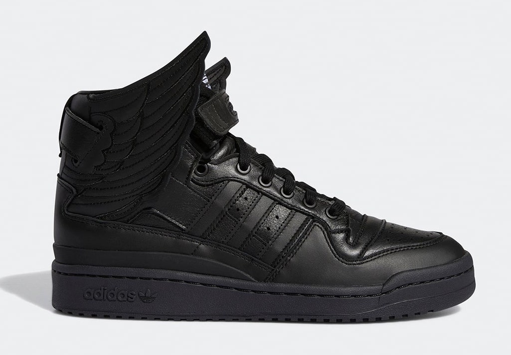 Jeremy Scott,adidas,Forum Hi W 黑武士「翅膀鞋」官图曝光!网友:不买 PRADA 就买它! Jeremy Scott,adidas,Forum Hi W 黑武士「翅膀鞋」官图曝光!网友:不买 PRADA 就买它!