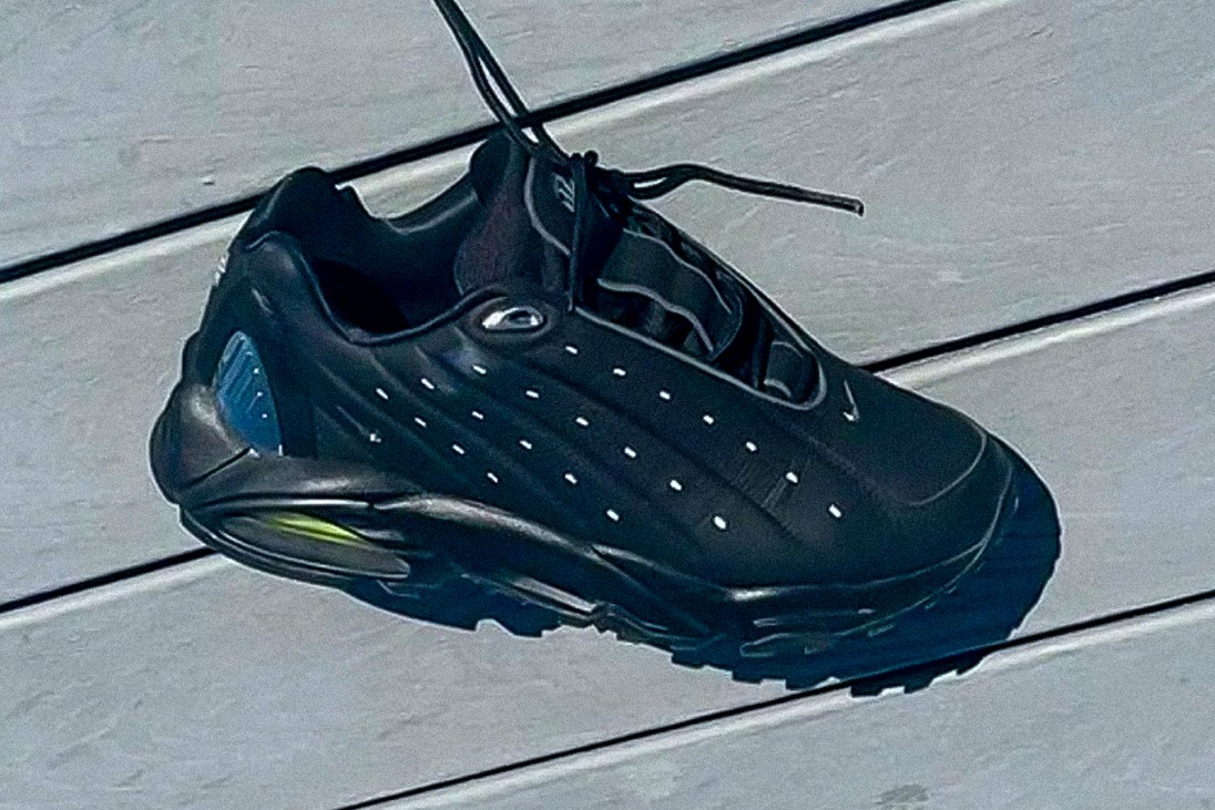Drake,NOCTA,Nike,Hot Step Air 官图曝光!Drake x Nike 联名鞋发售信息有了! Drake,NOCTA,Nike,Hot Step Air 官图曝光!Drake x Nike 联名鞋发售信息有了!