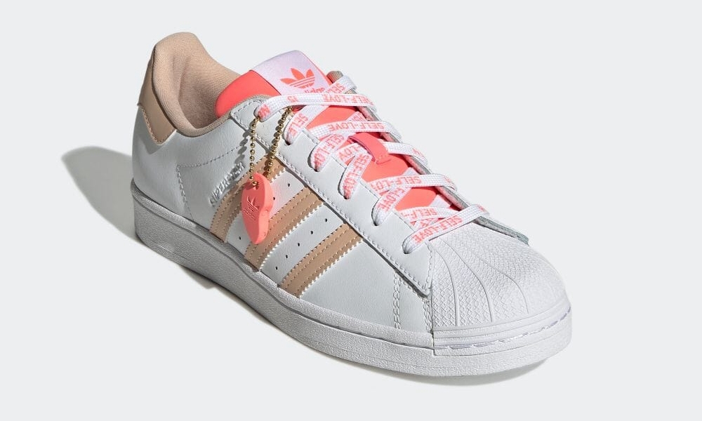 adidas,Valentine 2022,Supersta 猛男心动!adidas Originals 全新情人节鞋款套装官图曝光! adidas,Valentine 2022,Supersta 猛男心动!adidas Originals 全新情人节鞋款套装官图曝光!