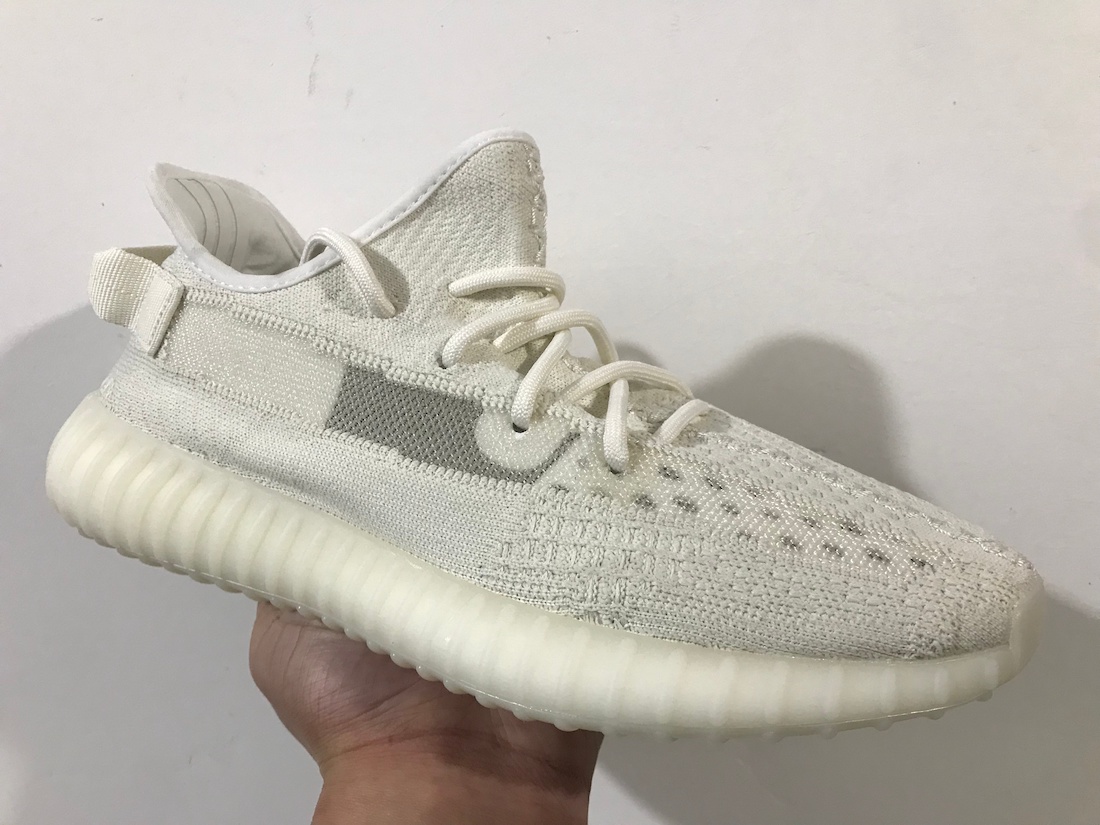 Pure Oat,Boost 350 V2,Yeezy,ad 最新实物曝光!「纯白 2.0」Yeezy 350 V2 即将发售! Pure Oat,Boost 350 V2,Yeezy,ad 最新实物曝光!「纯白 2.0」Yeezy 350 V2 即将发售!