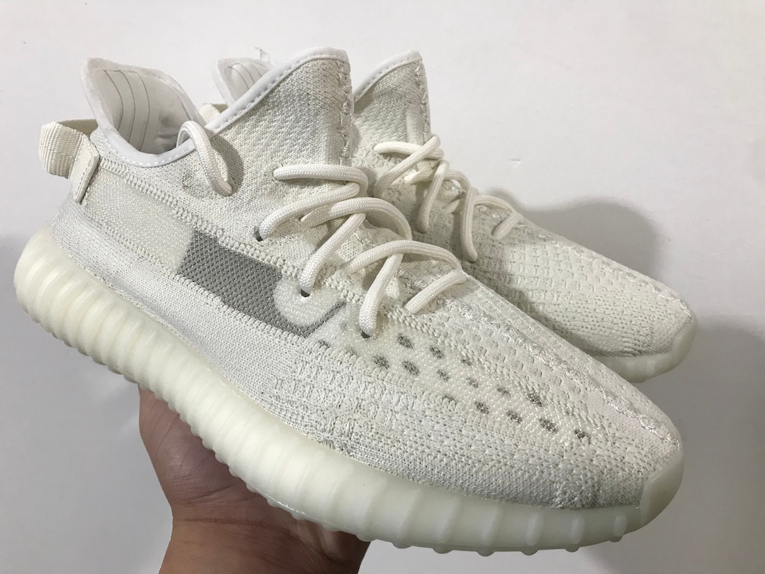 Pure Oat,Boost 350 V2,Yeezy,ad 最新实物曝光!「纯白 2.0」Yeezy 350 V2 即将发售! Pure Oat,Boost 350 V2,Yeezy,ad 最新实物曝光!「纯白 2.0」Yeezy 350 V2 即将发售!