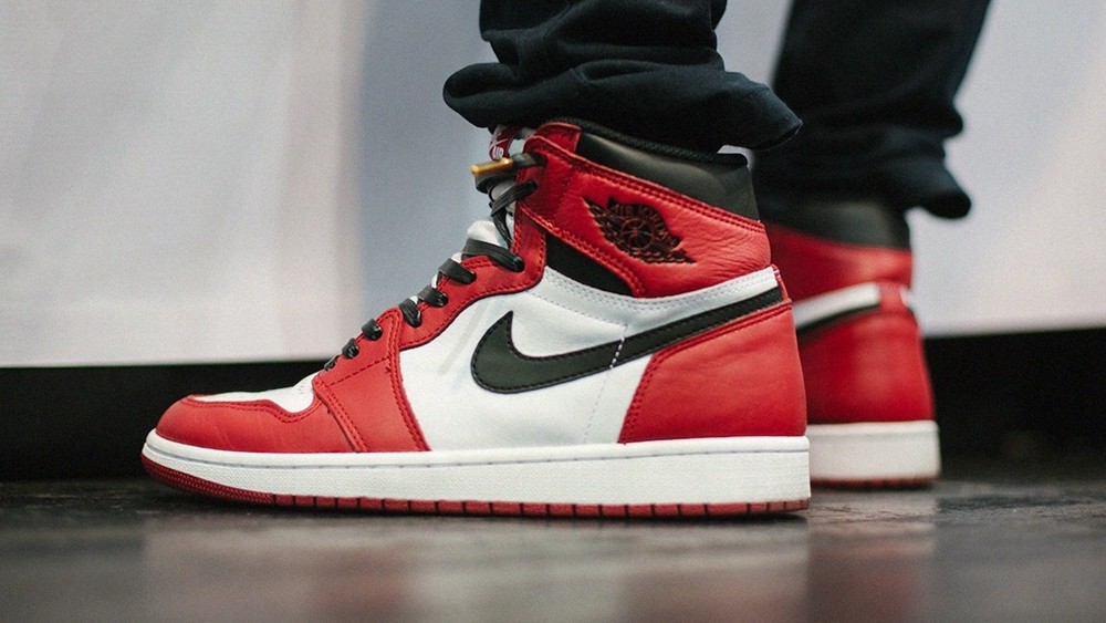 Nike,Air Jordan 1,Chenille,DJ4 植绒 Swoosh 加持!新配色 AJ1 最新实物曝光! Nike,Air Jordan 1,Chenille,DJ4 植绒 Swoosh 加持!新配色 AJ1 最新实物曝光!