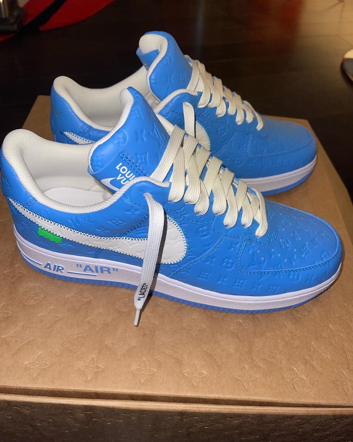 LV,Nike,Air Force 1,AF1 限量 200 双!第一波 LV x AF1 终于来了!价格不便宜! LV,Nike,Air Force 1,AF1 限量 200 双!第一波 LV x AF1 终于来了!价格不便宜!