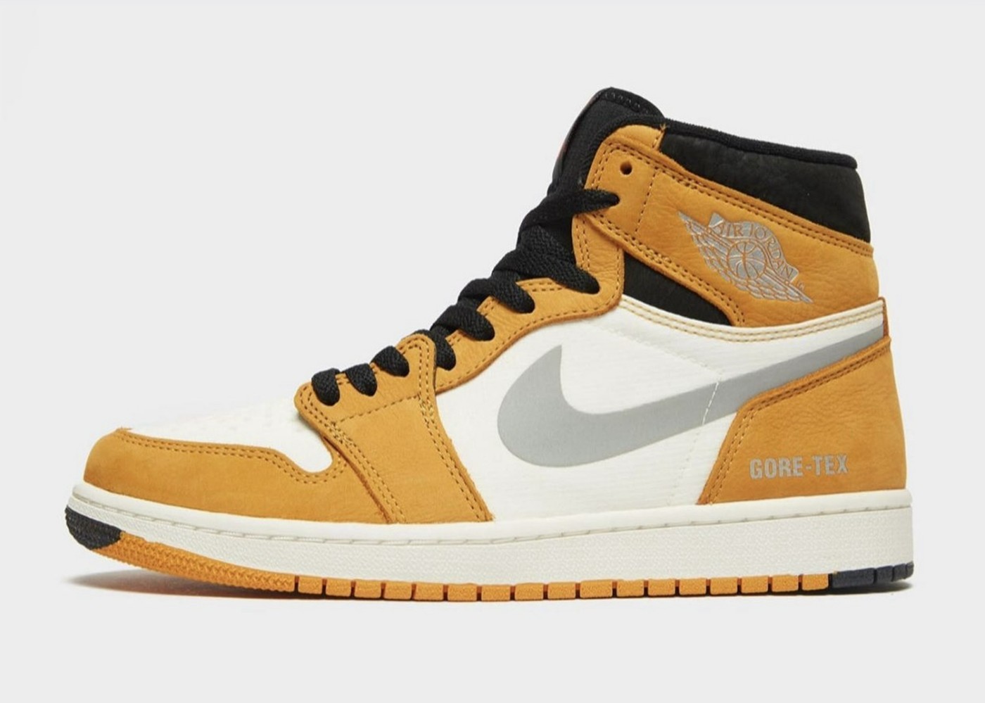 Air Jordan 1 Element,Gore-Tex, 「最帅雨鞋」又出新配色!网友:有李小龙内味儿了! Air Jordan 1 Element,Gore-Tex, 「最帅雨鞋」又出新配色!网友:有李小龙内味儿了!