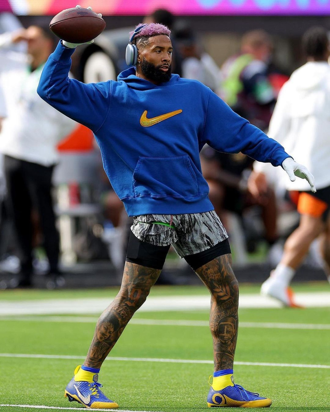 Nike,Odell Beckham Jr,OBJ 满钻 Swoosh 加持!超级碗历史最贵球鞋是他这双! Nike,Odell Beckham Jr,OBJ 满钻 Swoosh 加持!超级碗历史最贵球鞋是他这双!