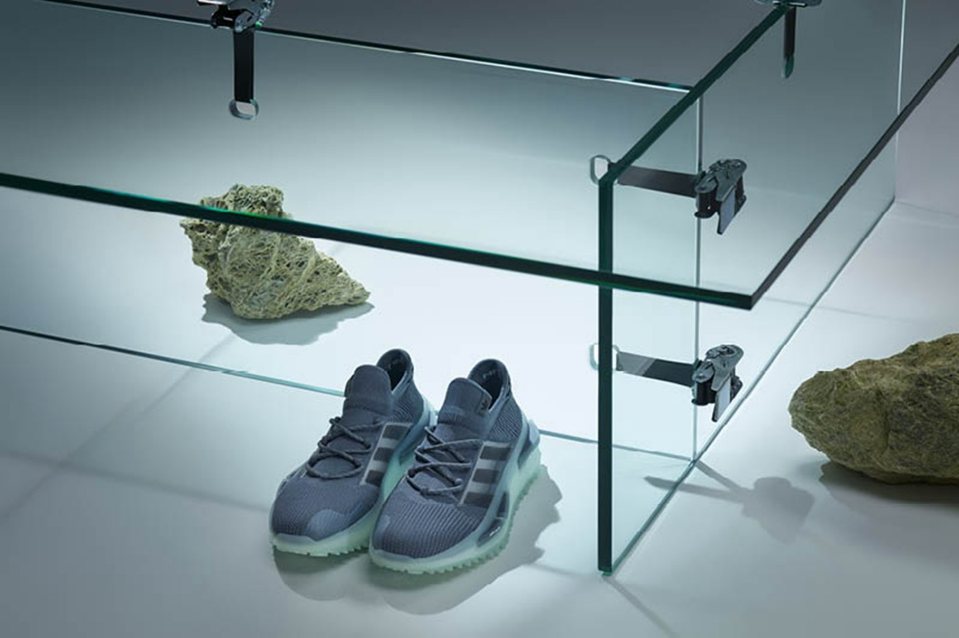 adidas Originals,NMD_S1,元宇宙 阿迪「元宇宙」新玩法首次登场!虚拟角色线上排队抽签! adidas Originals,NMD_S1,元宇宙 阿迪「元宇宙」新玩法首次登场!虚拟角色线上排队抽签!