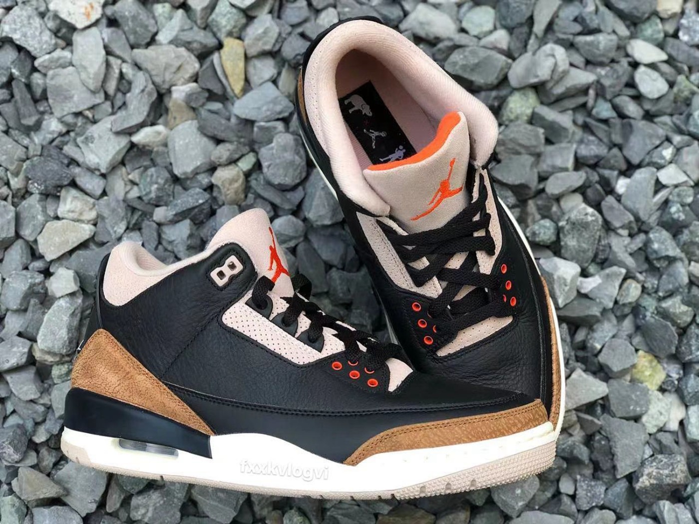 Nike,Air Jordan 3,Desert Eleph 象皮纹理黑水泥?全新配色 Air Jordan 3 实物图曝光! Nike,Air Jordan 3,Desert Eleph 象皮纹理黑水泥?全新配色 Air Jordan 3 实物图曝光!