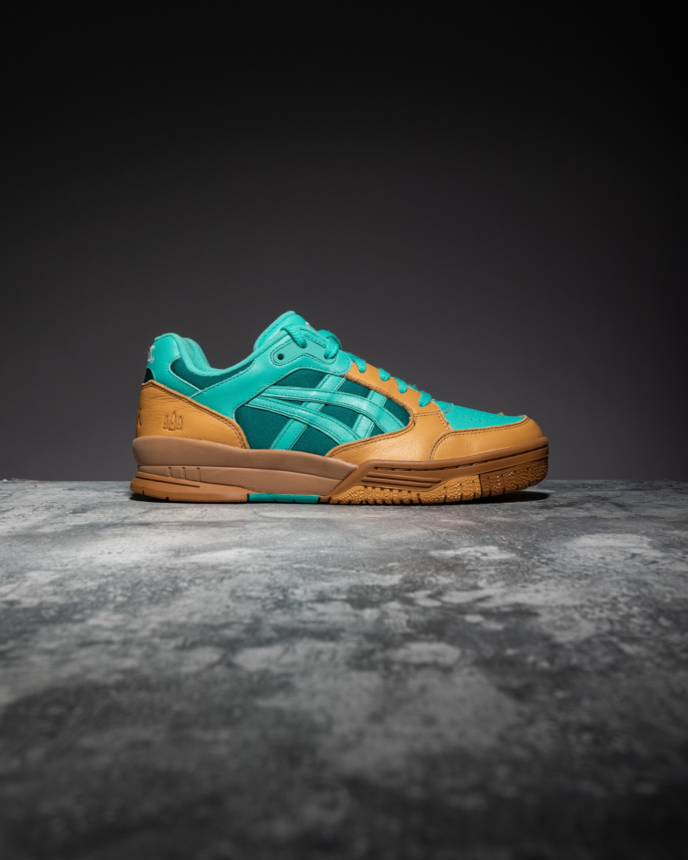 西湖人,GEL-SPOTLYTE OG,Asics ASICS「西湖人」提前开箱上脚!后天正式发售! 西湖人,GEL-SPOTLYTE OG,Asics ASICS「西湖人」提前开箱上脚!后天正式发售!