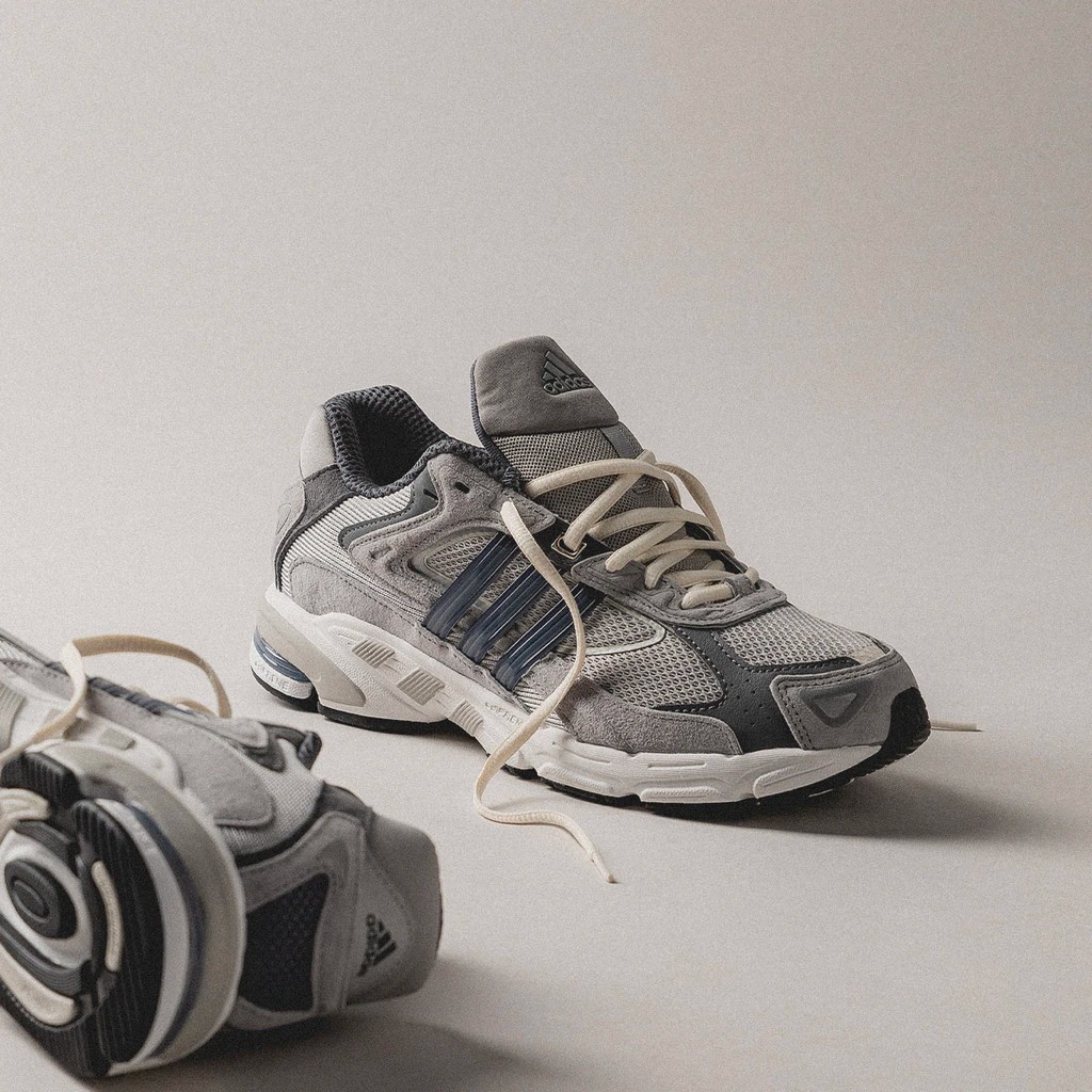Response CL,adidas Originals,G Bad Bunny 联名你中签了吗?超多细节的 Vibe 复古鞋抢先开箱! Response CL,adidas Originals,G Bad Bunny 联名你中签了吗?超多细节的 Vibe 复古鞋抢先开箱!