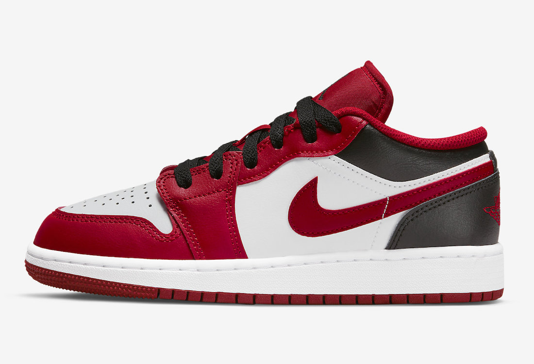 Air Jordan 1 Low,AJ1,553560-16 致敬经典「芝加哥」配色!全新 Air Jordan 1 Low 官图曝光! Air Jordan 1 Low,AJ1,553560-16 致敬经典「芝加哥」配色!全新 Air Jordan 1 Low 官图曝光!