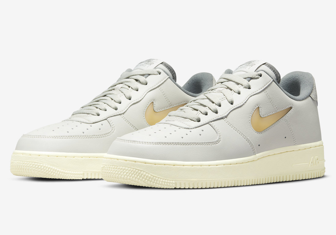 Nike,Air Force 1,DC8894-001 干净百搭还有点仙!全新「果冻」AF1 官图曝光! Nike,Air Force 1,DC8894-001 干净百搭还有点仙!全新「果冻」AF1 官图曝光!