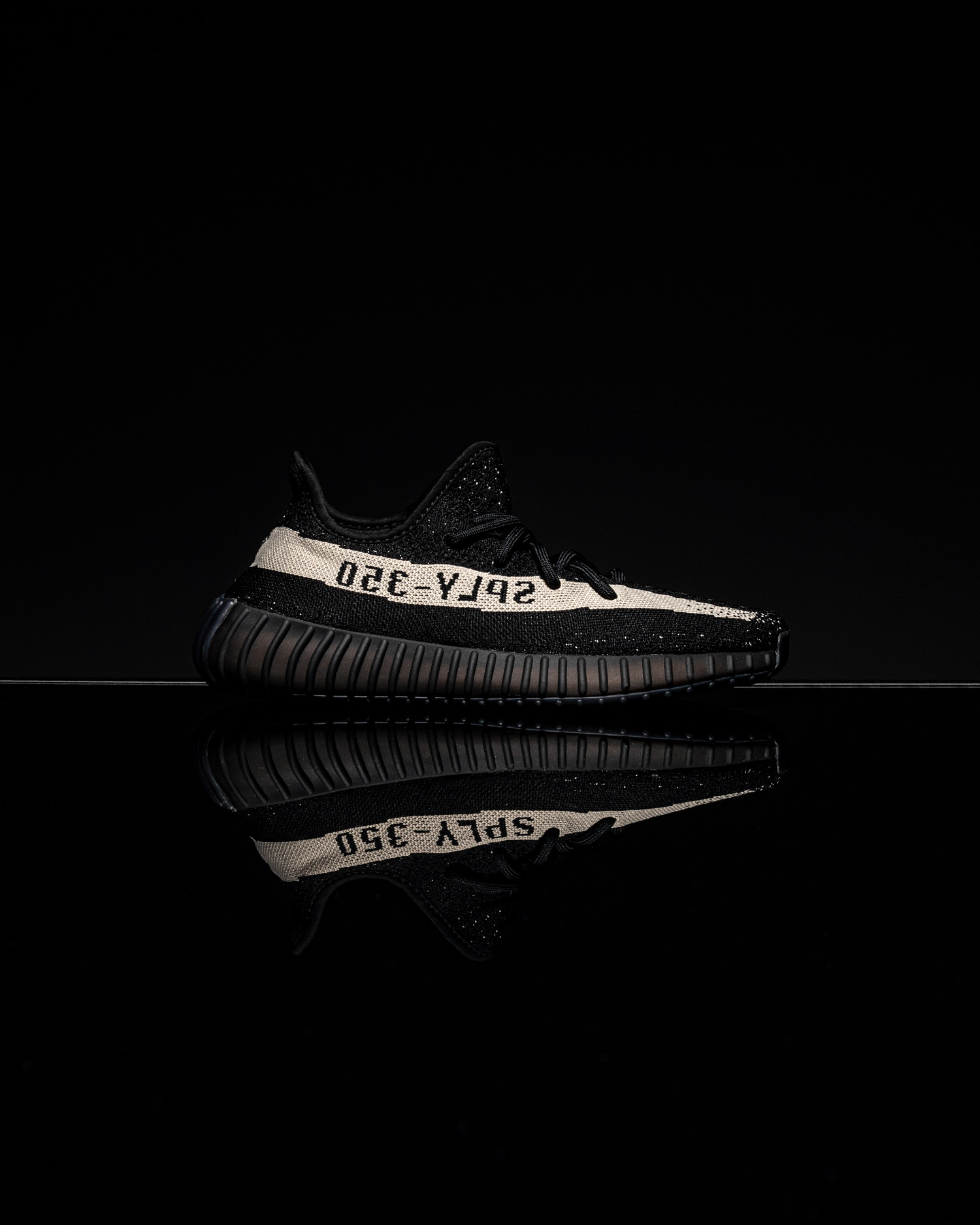 发售回顾,Yeezy Boost 350 V2,Air Ma 「黑白油漆条」350 V2,「新禁穿」AJ1 扎堆发售!你中了吗? 发售回顾,Yeezy Boost 350 V2,Air Ma 「黑白油漆条」350 V2,「新禁穿」AJ1 扎堆发售!你中了吗?