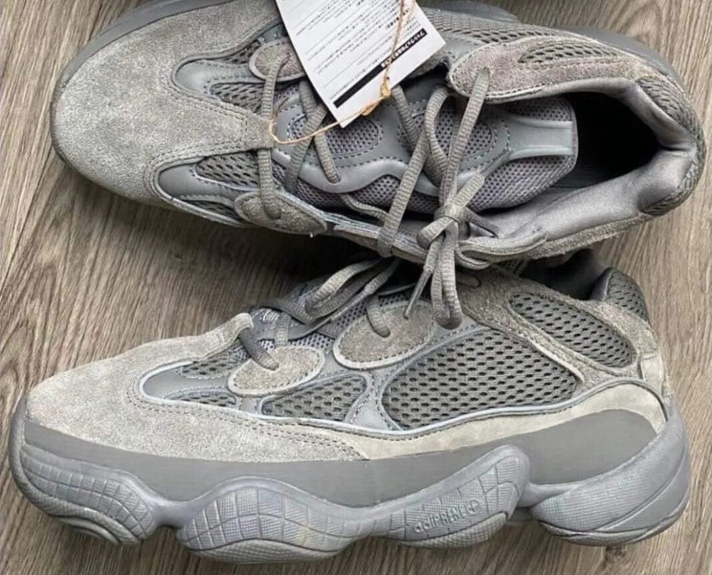 adidas,Yeezy 500,Granite,GW637 层次丰富的大地色!全新 Yeezy 500 实物图曝光! adidas,Yeezy 500,Granite,GW637 层次丰富的大地色!全新 Yeezy 500 实物图曝光!