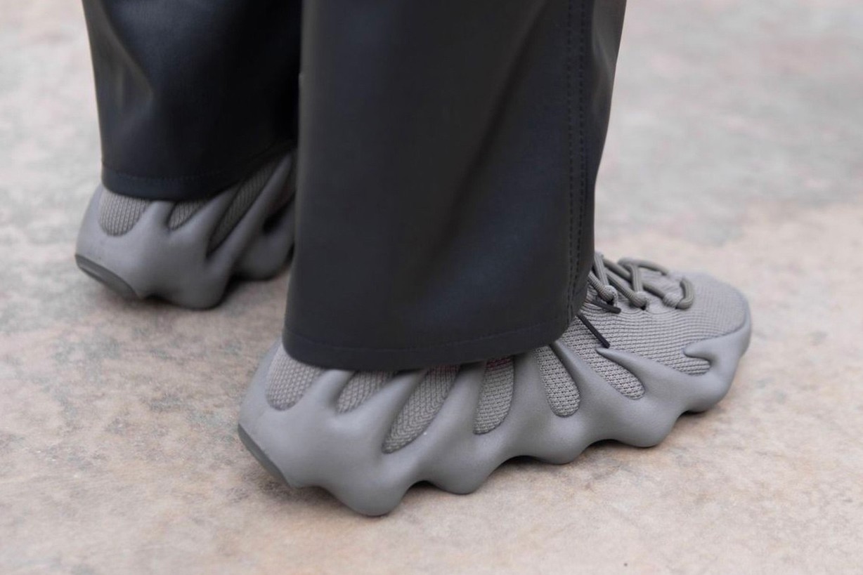 Yeezy,450,小笼包,火山鞋 今早发售中签了吗?Yeezy「小笼包」新配色实物上脚! Yeezy,450,小笼包,火山鞋 今早发售中签了吗?Yeezy「小笼包」新配色实物上脚!