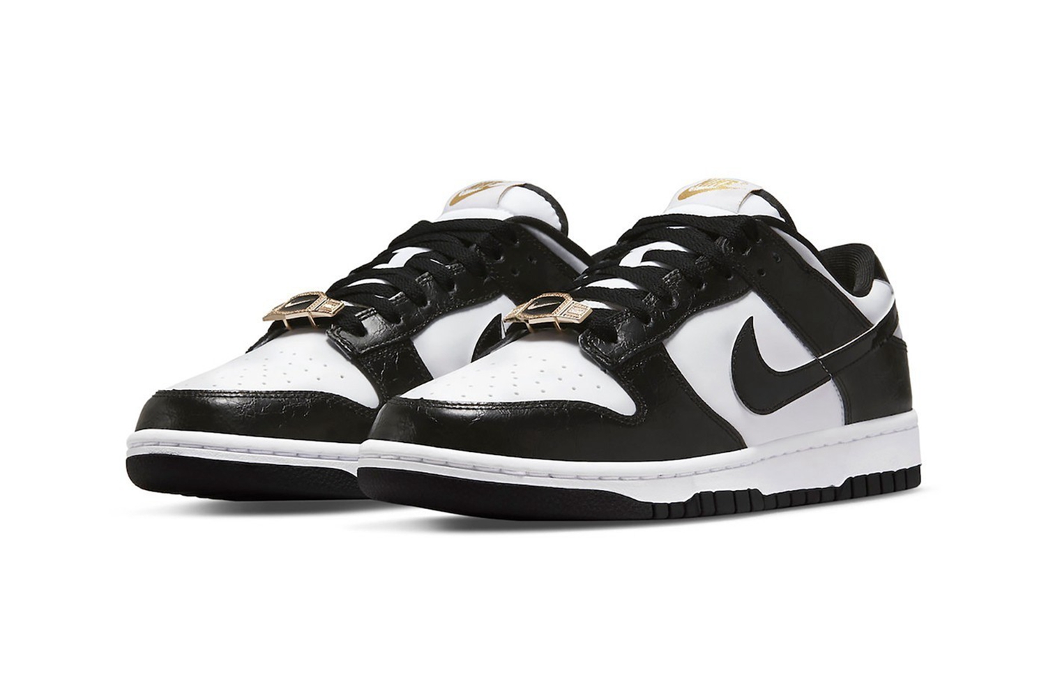 Nike,Dunk Low,World Champ,DR95 熊猫 Dunk Low 还有「奢华版」!?看完官图瞬间种草! Nike,Dunk Low,World Champ,DR95 熊猫 Dunk Low 还有「奢华版」!?看完官图瞬间种草!