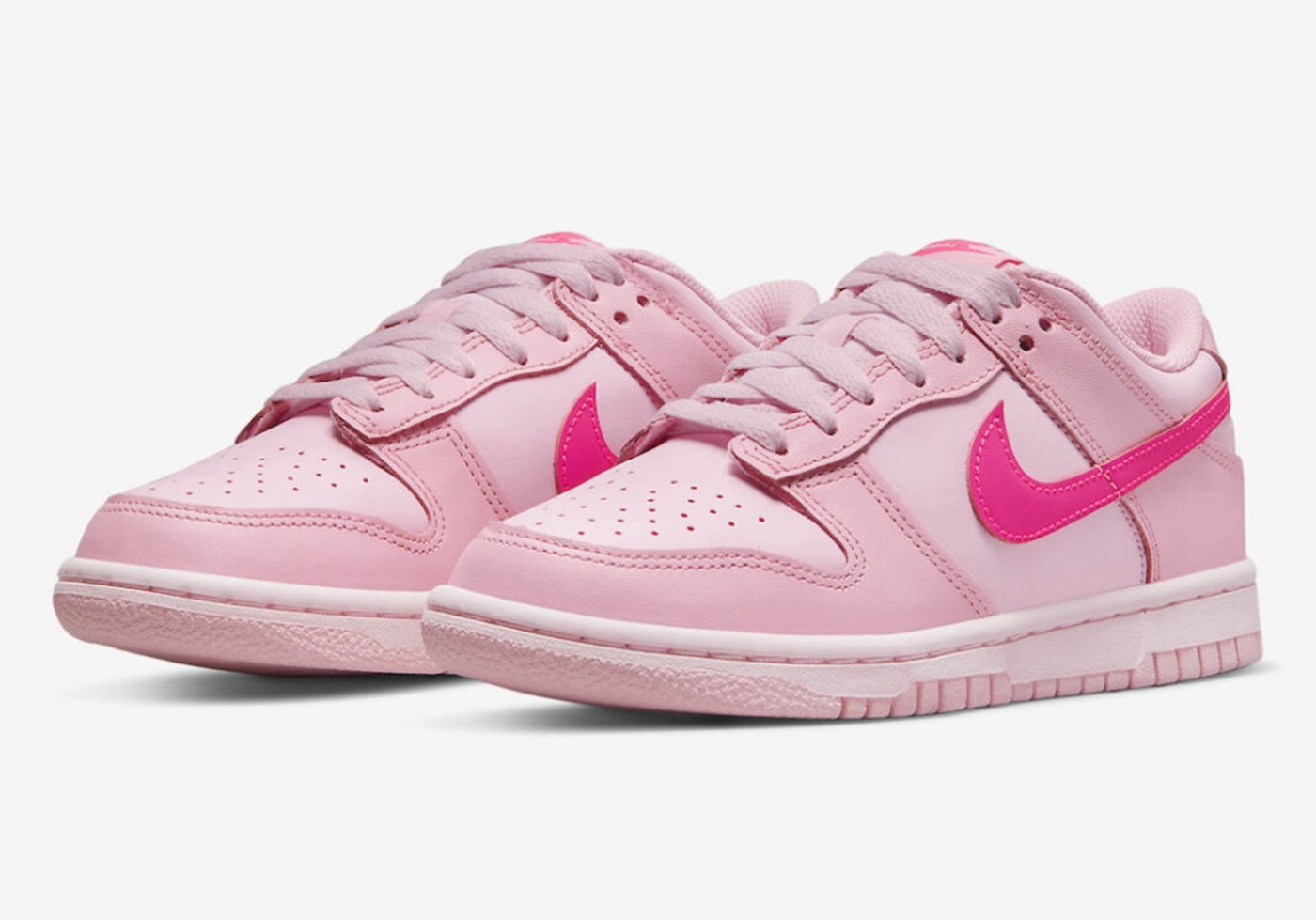 Nike,Dunk Low,Triple Pink,DH97 仙女专属糖果风!全新粉嫩 Dunk Low 太美了! Nike,Dunk Low,Triple Pink,DH97 仙女专属糖果风!全新粉嫩 Dunk Low 太美了!