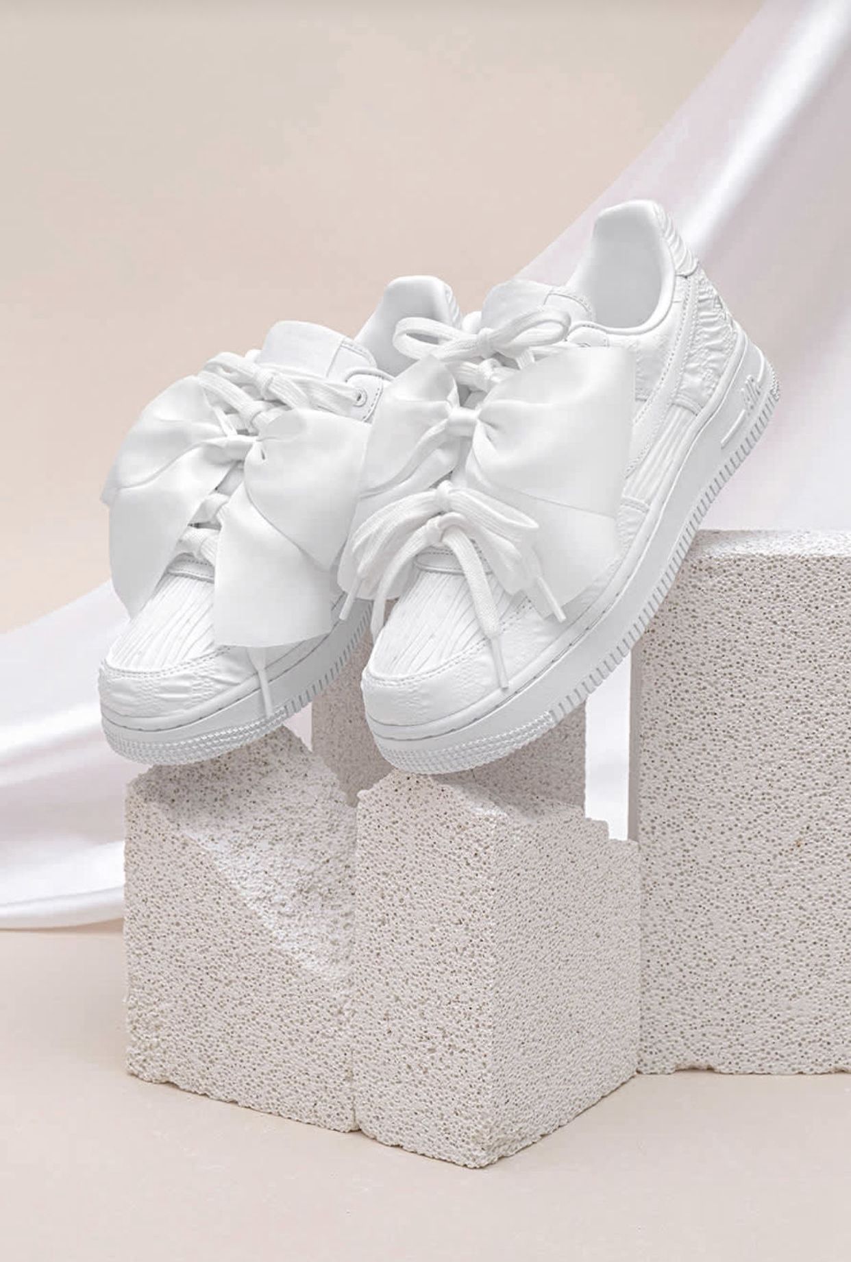 Nike,Air Force 1 Low,Bow,DV424 国区 SNKRS 预告!520 专属 AF1 曝光!颜值太仙了! Nike,Air Force 1 Low,Bow,DV424 国区 SNKRS 预告!520 专属 AF1 曝光!颜值太仙了!