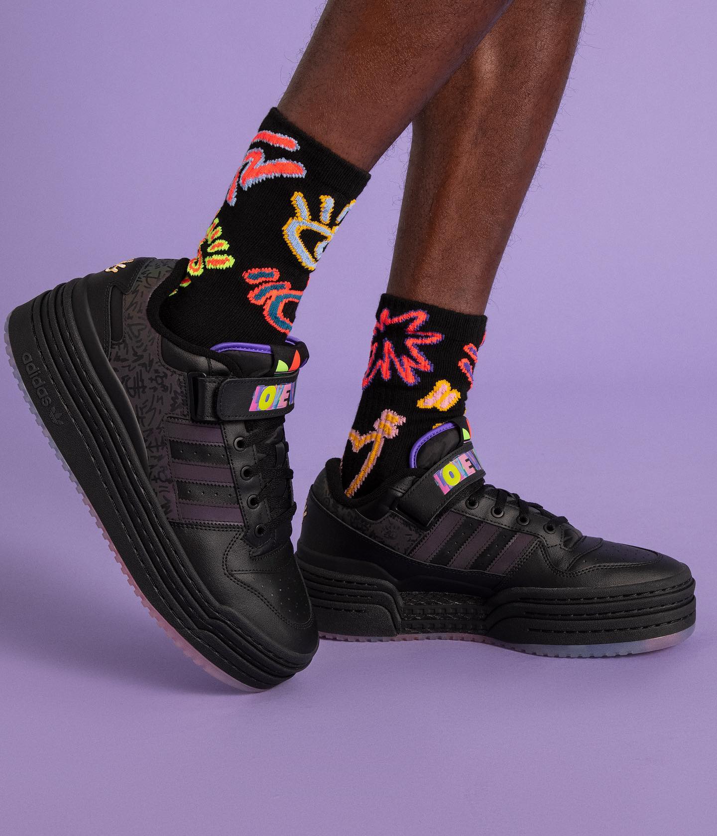 adidas Originals,Retropy E5,Pr 复古韵味 + 彩虹配色!阿迪全新艺术家联名现已发售! adidas Originals,Retropy E5,Pr 复古韵味 + 彩虹配色!阿迪全新艺术家联名现已发售!
