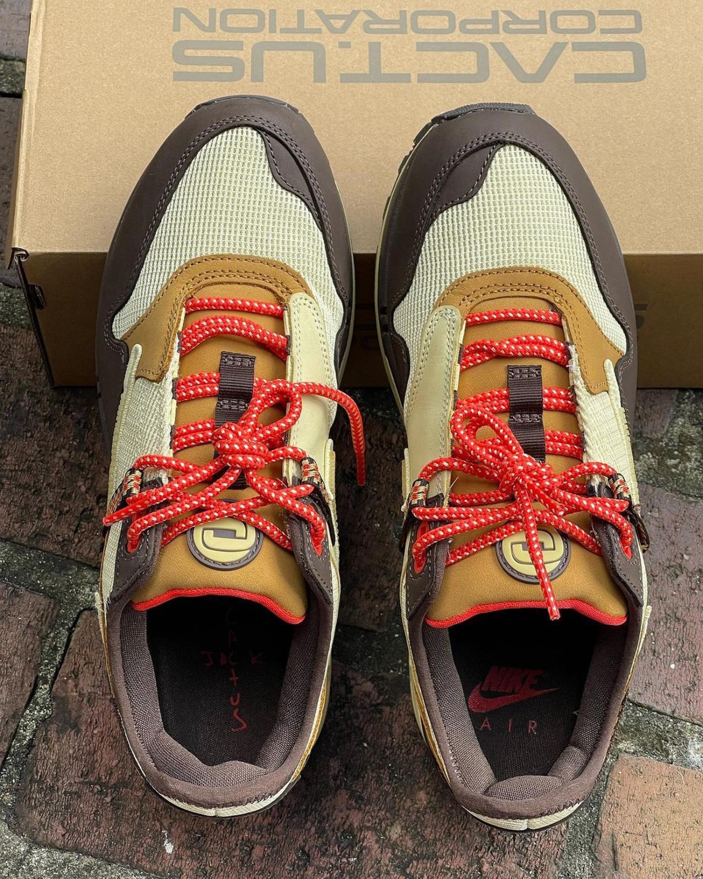 Travis Scott,Air Max 1,Baroque TS 联名发售终于重启!下周倒钩 Air Max 1 要来了! Travis Scott,Air Max 1,Baroque TS 联名发售终于重启!下周倒钩 Air Max 1 要来了!