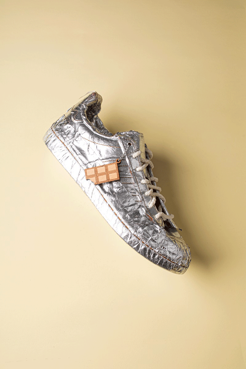 adidas,Superstar,Retropy E5,Me 上次市价 3000+!CONFIRMED APP 一大波新鞋突袭!有双土豪金一看就不便宜! adidas,Superstar,Retropy E5,Me 上次市价 3000+!CONFIRMED APP 一大波新鞋突袭!有双土豪金一看就不便宜!