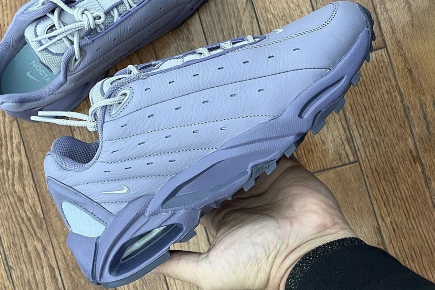 Drake,Nike,发售,Hot Step Air Ter 年度流行色果然好看!Drake x Nike 新联名发售日期确定! Drake,Nike,发售,Hot Step Air Ter 年度流行色果然好看!Drake x Nike 新联名发售日期确定!