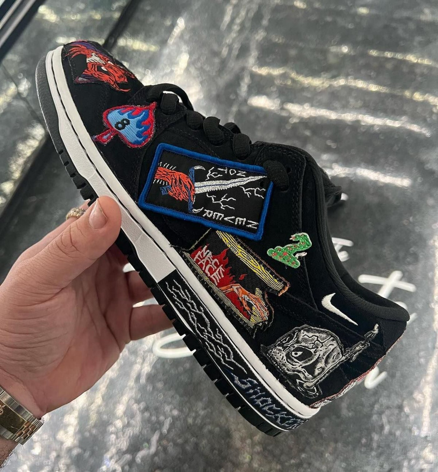 Neckface,Nike,SB Dunk Low 胆小慎入!这双联名 Dunk SB 太惊悚了! Neckface,Nike,SB Dunk Low 胆小慎入!这双联名 Dunk SB 太惊悚了!