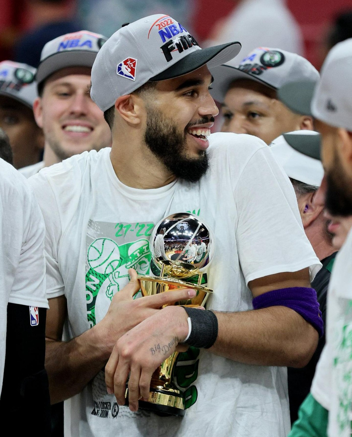 NBA,科比,塔图姆,凯尔特人,曼巴精神 泪目!塔图姆昨日赛前曾给科比发送消息!网友:你让他骄傲! NBA,科比,塔图姆,凯尔特人,曼巴精神 泪目!塔图姆昨日赛前曾给科比发送消息!网友:你让他骄傲!