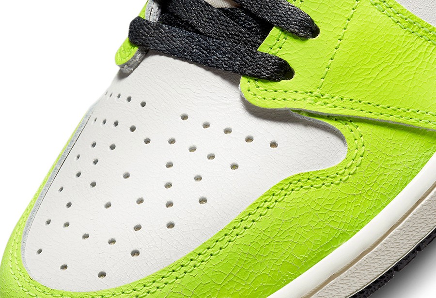 Air Jordan 1,AJ1,Visionaire,55 最适合夏日的 AJ1 要来了!荧光黄配色上脚效果有点帅! Air Jordan 1,AJ1,Visionaire,55 最适合夏日的 AJ1 要来了!荧光黄配色上脚效果有点帅!