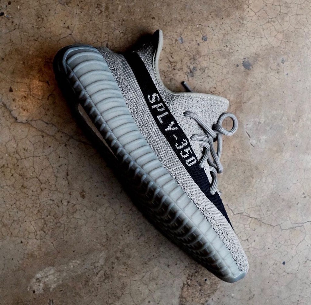 adidas Originals,Yeezy Boost 3 「奶奶灰」配色!下双要发的 Yeezy 350 上脚图曝光! adidas Originals,Yeezy Boost 3 「奶奶灰」配色!下双要发的 Yeezy 350 上脚图曝光!