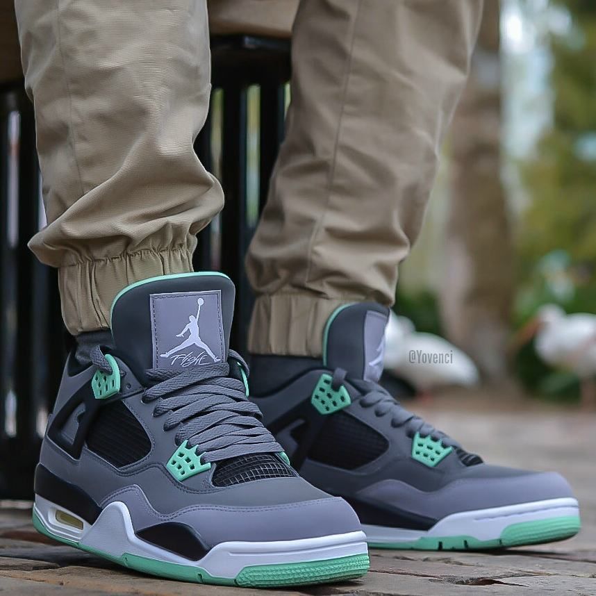 Air Jordan 4,AJ4,发售,DH6927-061 真没想到!这双梦寐以求的 AJ 竟然回归了!为它攒了足足 9 年的钱! Air Jordan 4,AJ4,发售,DH6927-061 真没想到!这双梦寐以求的 AJ 竟然回归了!为它攒了足足 9 年的钱!