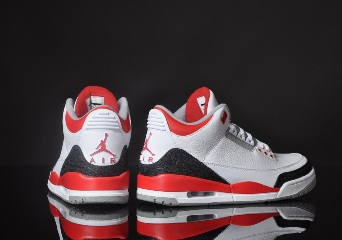 Air Jordan 3 OG,AJ3,Fire Red,D 苦等 34 年!元年后跟「火焰红」AJ 复刻实物曝光! Air Jordan 3 OG,AJ3,Fire Red,D 苦等 34 年!元年后跟「火焰红」AJ 复刻实物曝光!