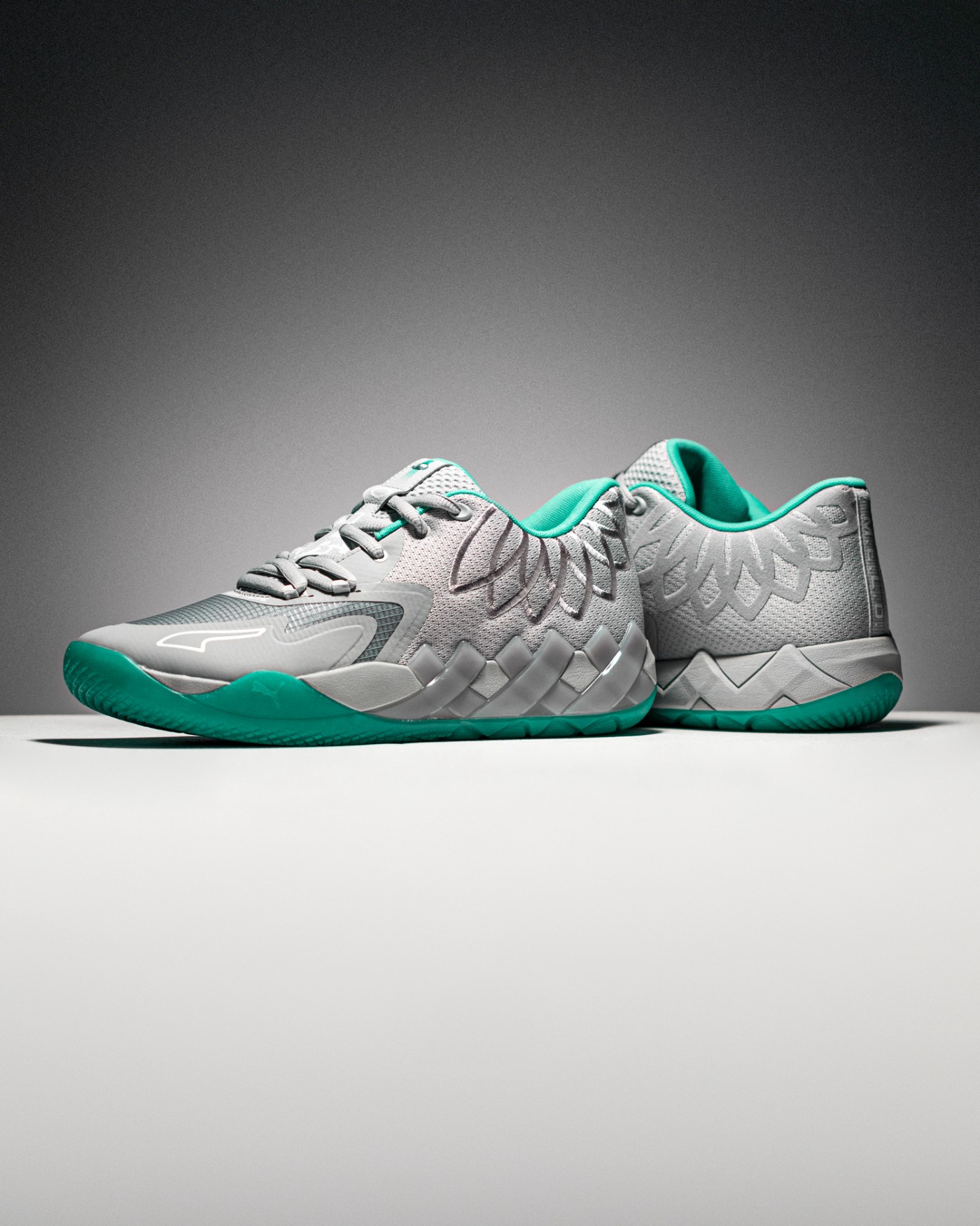 PUMA,MB.01,开箱 款款涨价!可能是今年最难买的新鞋型!小编抢先开箱! PUMA,MB.01,开箱 款款涨价!可能是今年最难买的新鞋型!小编抢先开箱!