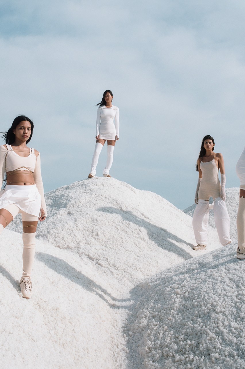 Jacquemus,Nike,Air Humara 美如画的不止 Nike 联名新鞋!天才设计师居然把秀场搬到了... Jacquemus,Nike,Air Humara 美如画的不止 Nike 联名新鞋!天才设计师居然把秀场搬到了...
