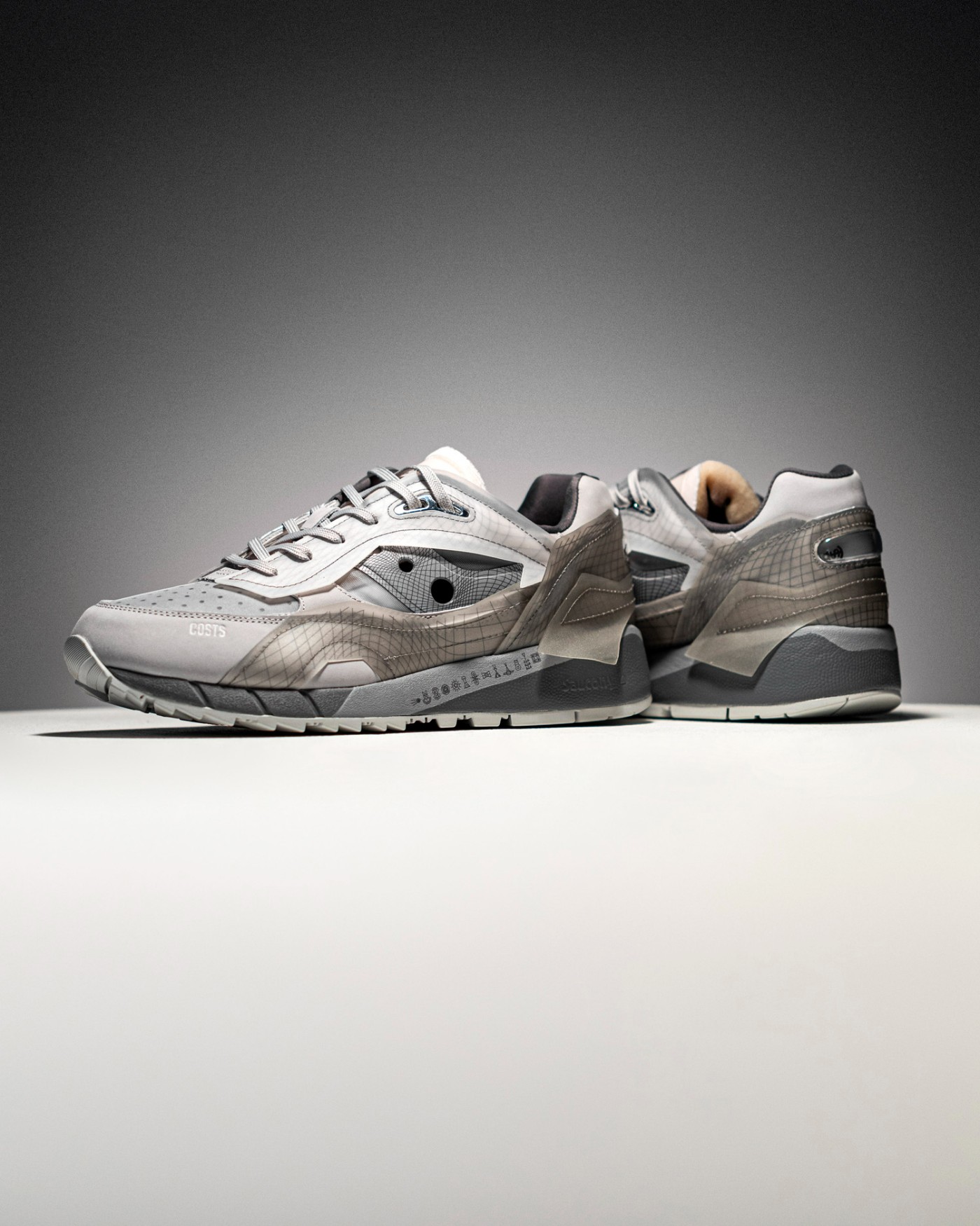 索康尼,Shadow 6000,Saucony,COSTS 这可能是第一双实体化「元宇宙鞋」!开箱后看傻了! 索康尼,Shadow 6000,Saucony,COSTS 这可能是第一双实体化「元宇宙鞋」!开箱后看傻了!