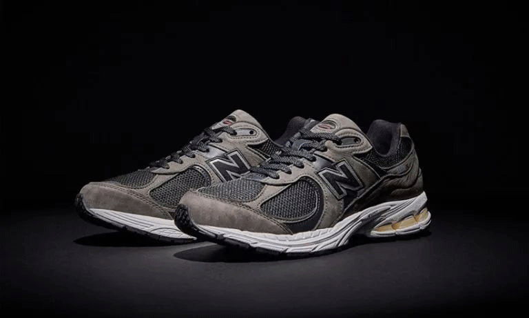 NB,New Balance,ML2002 RA/RB,Bl 看完美图就想冲!这两双 NB 质感太高级!还是超火的 2002R! NB,New Balance,ML2002 RA/RB,Bl 看完美图就想冲!这两双 NB 质感太高级!还是超火的 2002R!