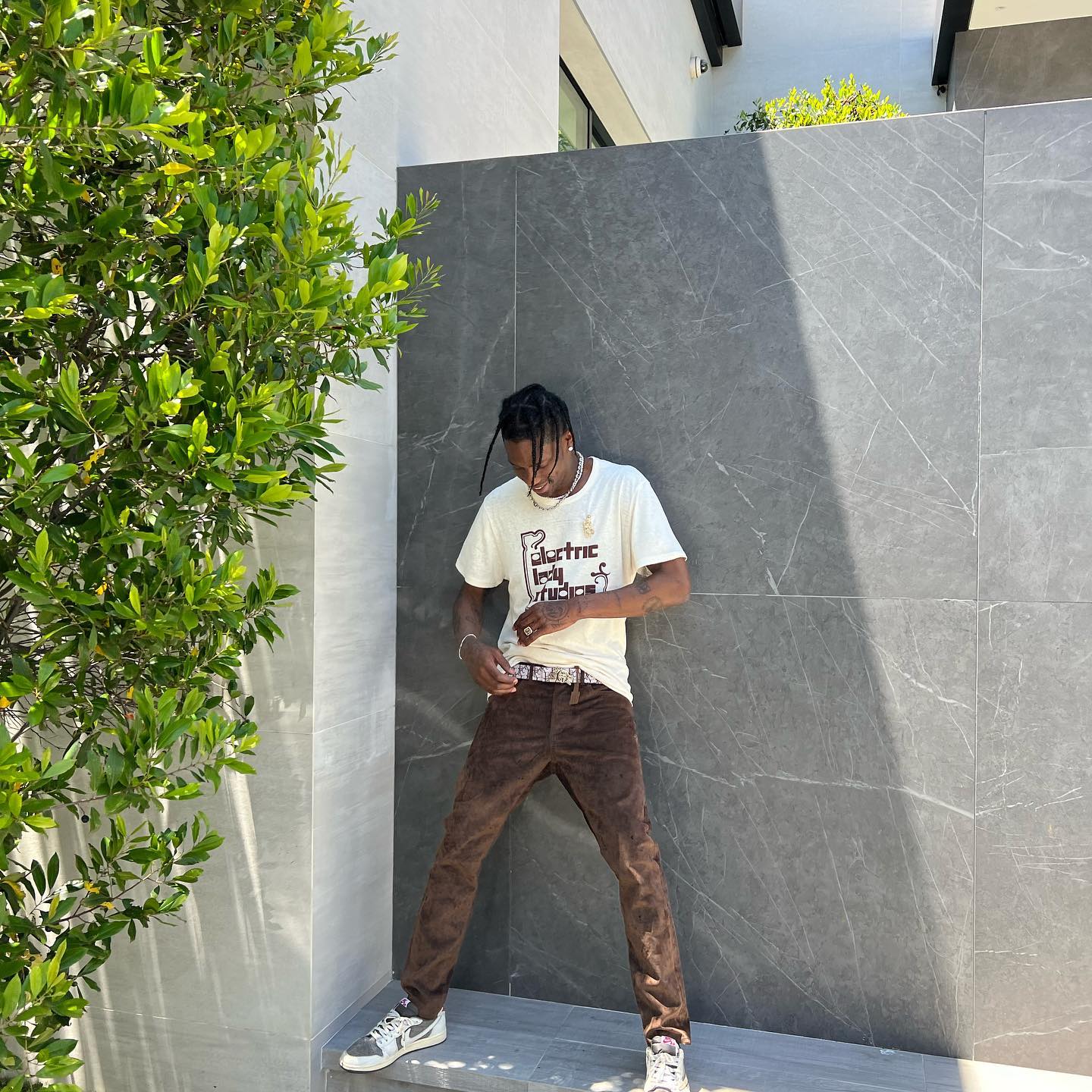 Travis Scott,AJ1,Air Jordan 1 TS「倒钩 3.0」货量曝光!国内 SNKRS 可能突袭! Travis Scott,AJ1,Air Jordan 1 TS「倒钩 3.0」货量曝光!国内 SNKRS 可能突袭!