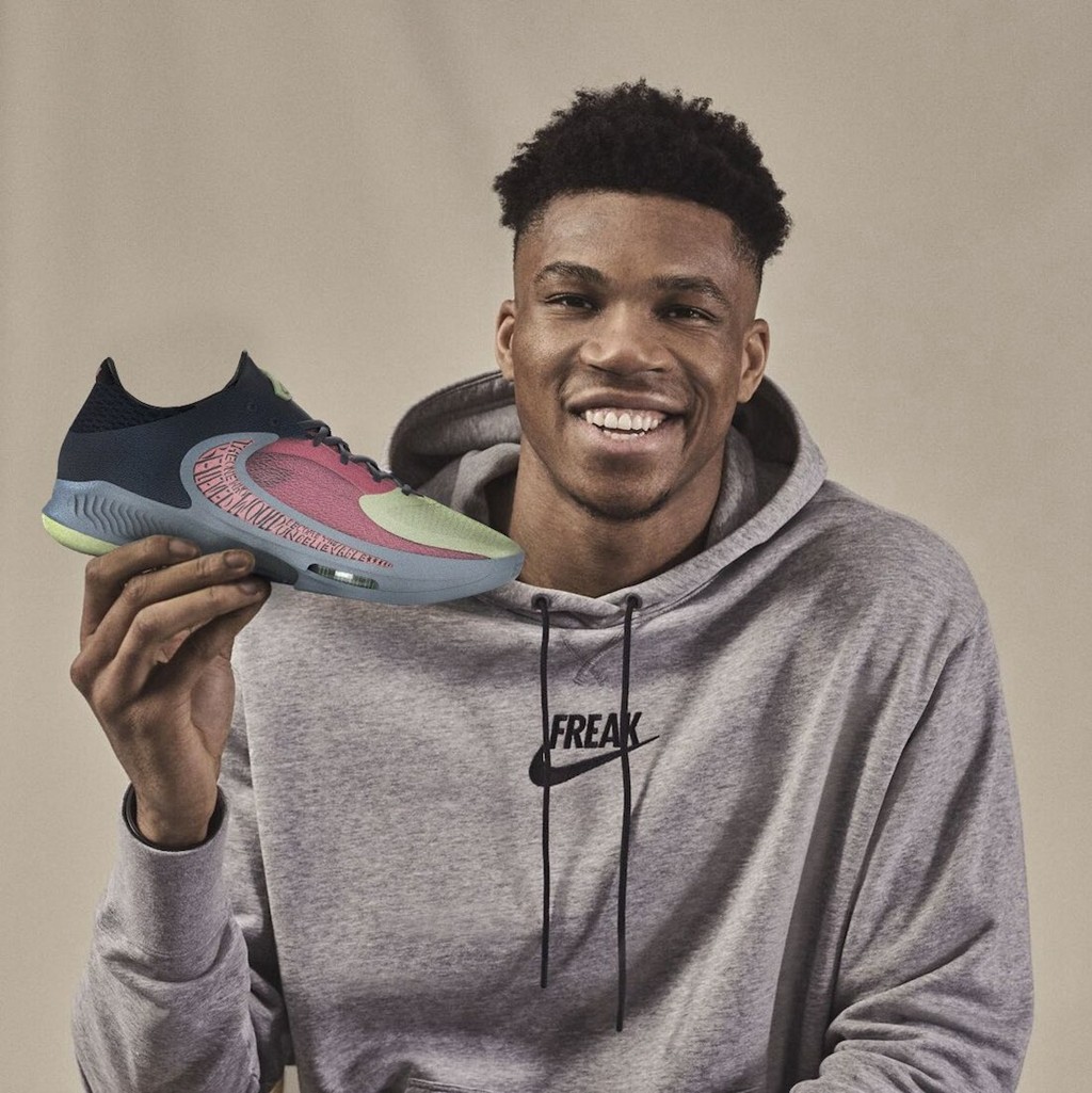 Nike,Zoom Freak 4,字母哥,阿德托昆博 曝光都说丑?字母哥「最新战靴」上脚真香! Nike,Zoom Freak 4,字母哥,阿德托昆博 曝光都说丑?字母哥「最新战靴」上脚真香!