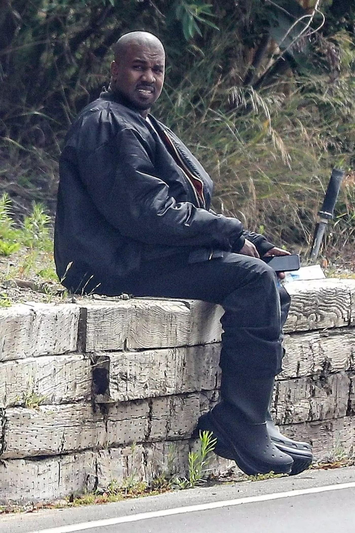 侃爷,Kanye West,Yeezy 突发!侃爷打算自立门户?网友:走之前先把那双鞋复刻了! 侃爷,Kanye West,Yeezy 突发!侃爷打算自立门户?网友:走之前先把那双鞋复刻了!