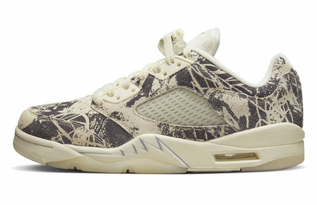 Air Jordan 5 Low,AJ5,Expressio 涂鸦风格有点帅!全新 AJ5 Low 实物首次曝光! Air Jordan 5 Low,AJ5,Expressio 涂鸦风格有点帅!全新 AJ5 Low 实物首次曝光!