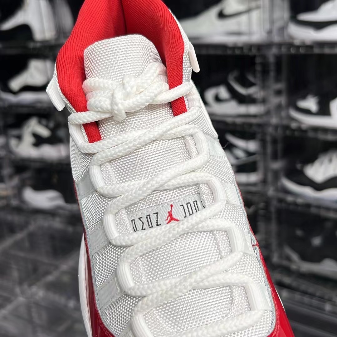 Air Jordan,Air Jordan 11,Cherr 年底的压轴大戏!「樱桃」AJ11 最新实物图曝光! Air Jordan,Air Jordan 11,Cherr 年底的压轴大戏!「樱桃」AJ11 最新实物图曝光!