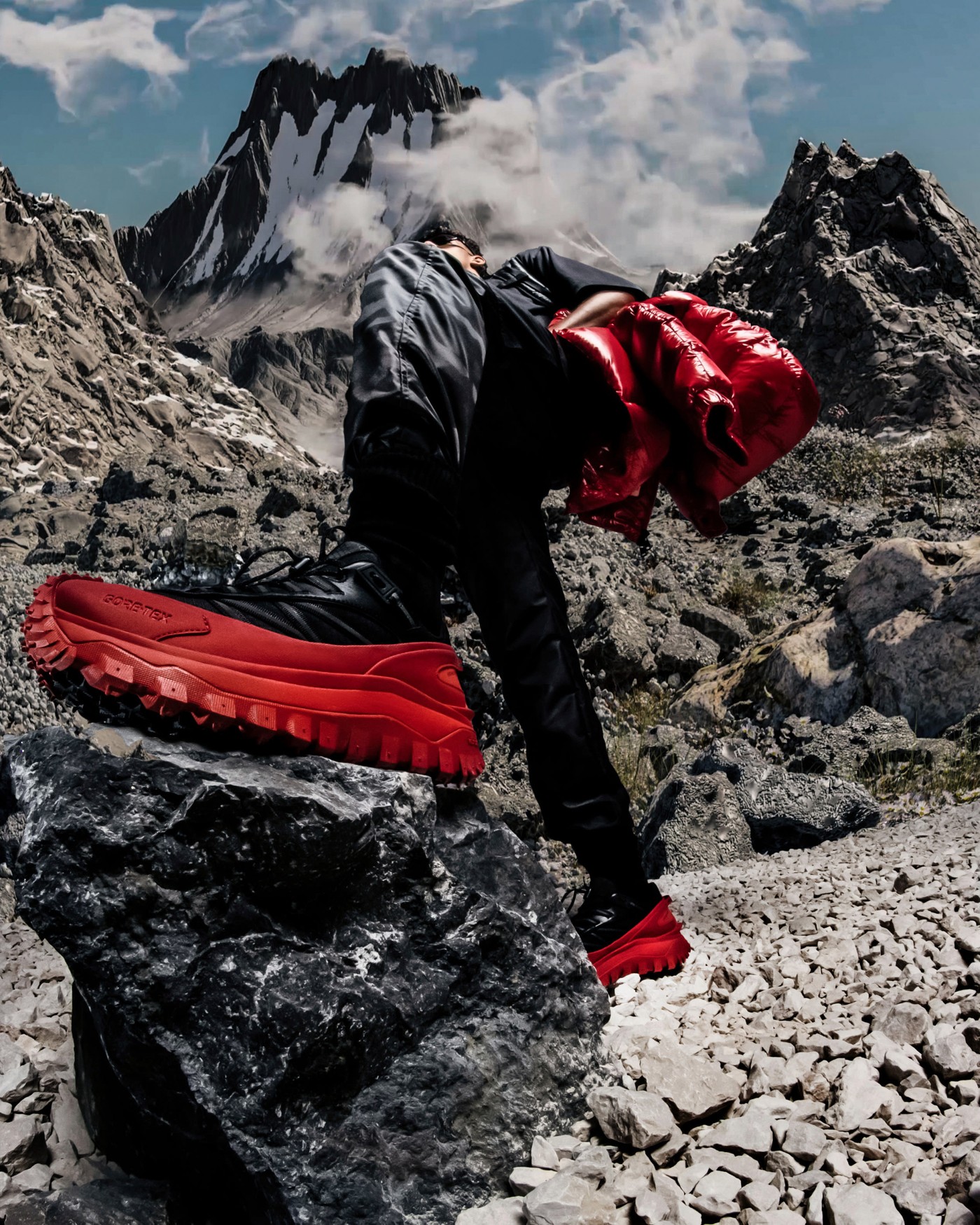 MONCLER,Trailgrip GTX,发售 没想到 MONCLER 做的鞋这么帅!看完价格人傻了! MONCLER,Trailgrip GTX,发售 没想到 MONCLER 做的鞋这么帅!看完价格人傻了!