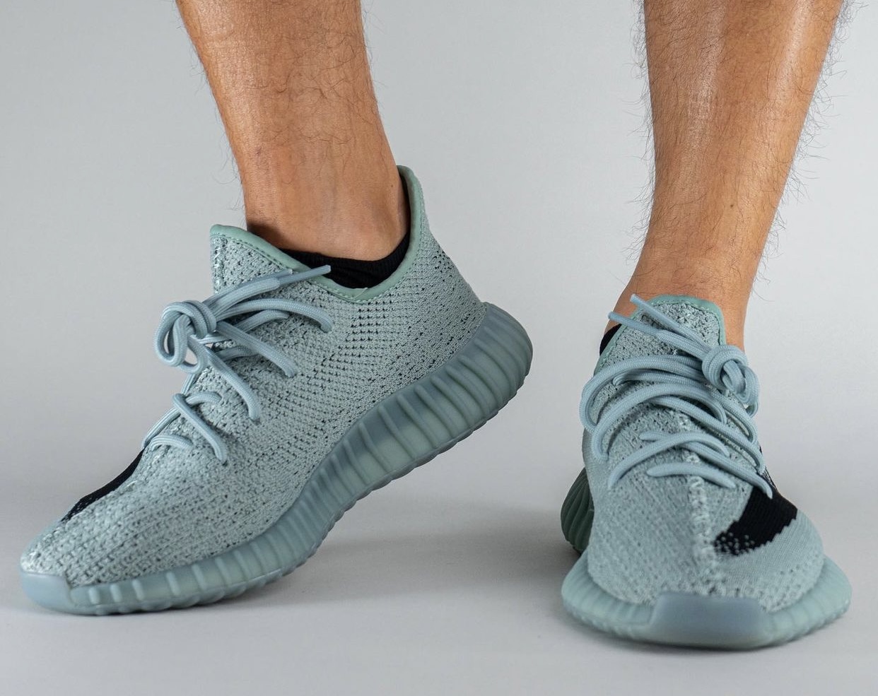 adidas,Yeezy Boost 350 V2,Jade 「油漆条」Yeezy 又来了!这次的配色真少见! adidas,Yeezy Boost 350 V2,Jade 「油漆条」Yeezy 又来了!这次的配色真少见!