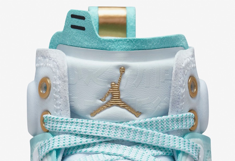 Air Jordan 37,Guo 都在等的郭艾伦 AJ37 官图来了!金色碳板你见过吗? Air Jordan 37,Guo 都在等的郭艾伦 AJ37 官图来了!金色碳板你见过吗?