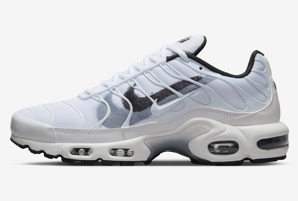 Nike,Air Max Plus 官图首次曝光!「双钩」Air Max Plus 即将正式发售! Nike,Air Max Plus 官图首次曝光!「双钩」Air Max Plus 即将正式发售!