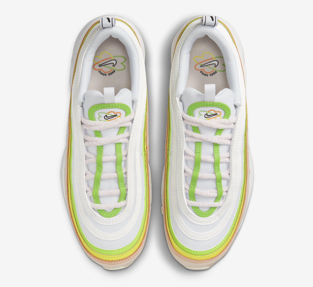 Nike,Air Max 97,FD0870-100 又一双灯芯绒 Air Max 97 来了!彩色线条真清爽! Nike,Air Max 97,FD0870-100 又一双灯芯绒 Air Max 97 来了!彩色线条真清爽!