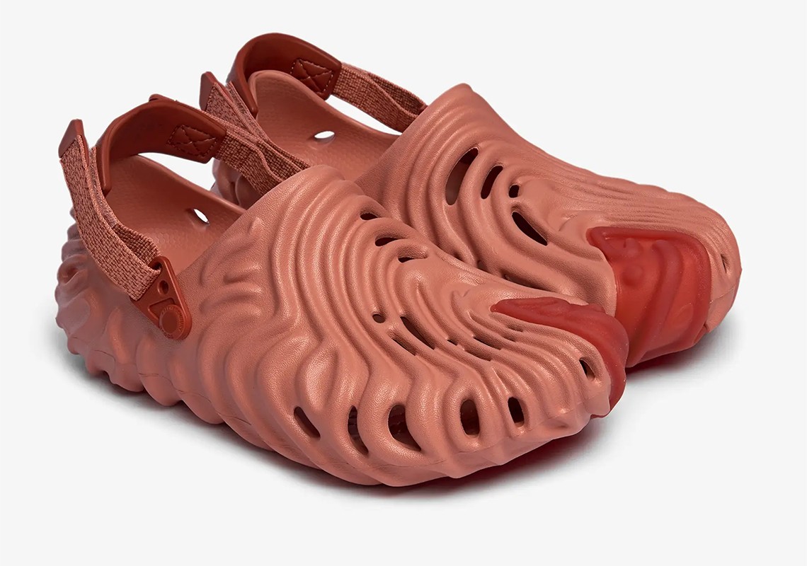 Crocs,Salehe Bembury,发售 国内发售终于定了!「樱花粉」Crocs 指纹鞋本周登场! Crocs,Salehe Bembury,发售 国内发售终于定了!「樱花粉」Crocs 指纹鞋本周登场!