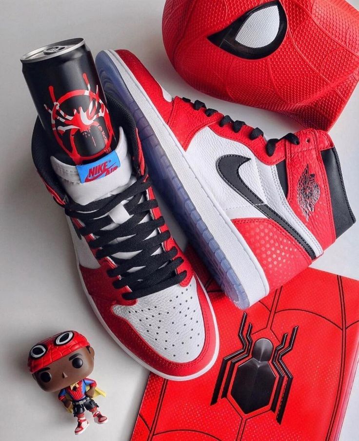 Air Jordan 1 High OG,Spider-Ma 「蜘蛛侠」AJ1 又来了!芝加哥、禁穿配色全都有? Air Jordan 1 High OG,Spider-Ma 「蜘蛛侠」AJ1 又来了!芝加哥、禁穿配色全都有?