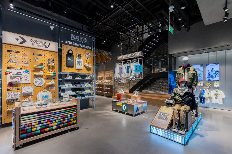 Converse Converse 北京旗舰店全面升级!定制球鞋还能这么玩! Converse Converse 北京旗舰店全面升级!定制球鞋还能这么玩!