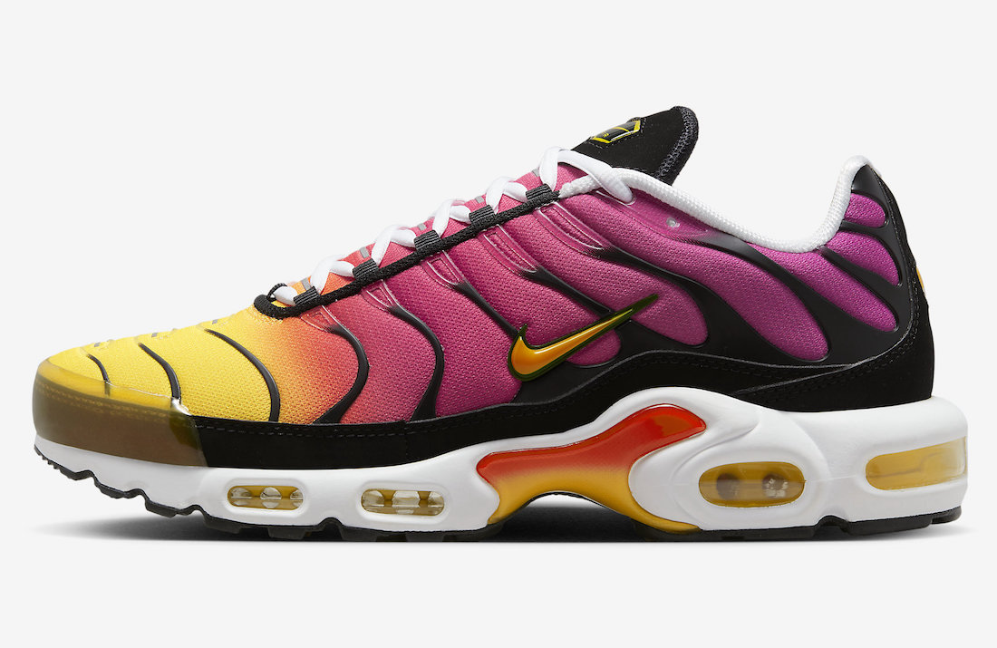 Nike,Air Max Plus,DX0755-600 炫彩造型装扮!全新 Air Max Plus 官图曝光! Nike,Air Max Plus,DX0755-600 炫彩造型装扮!全新 Air Max Plus 官图曝光!